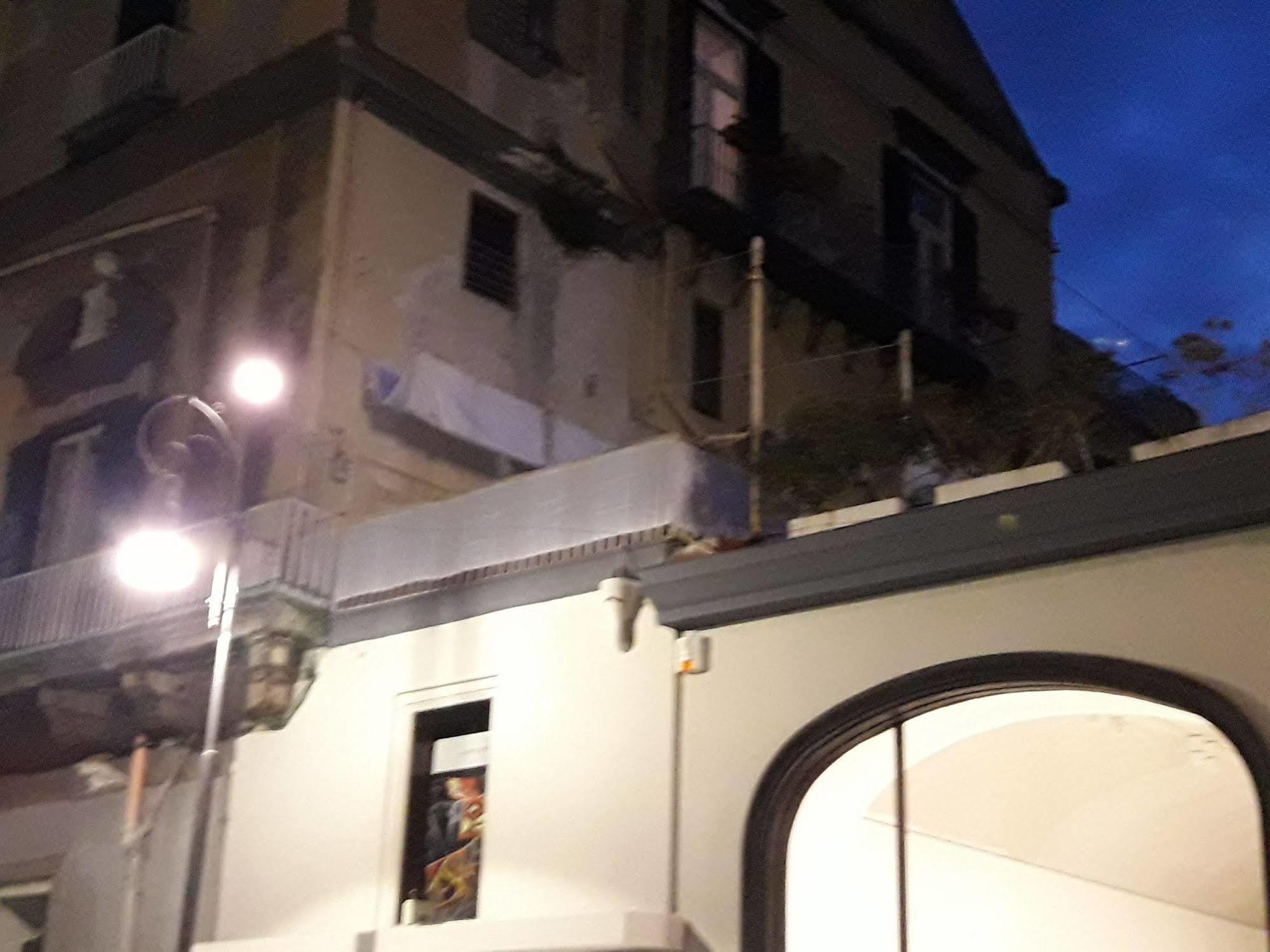B&B Palazzo Satriano 나폴리 외부 사진