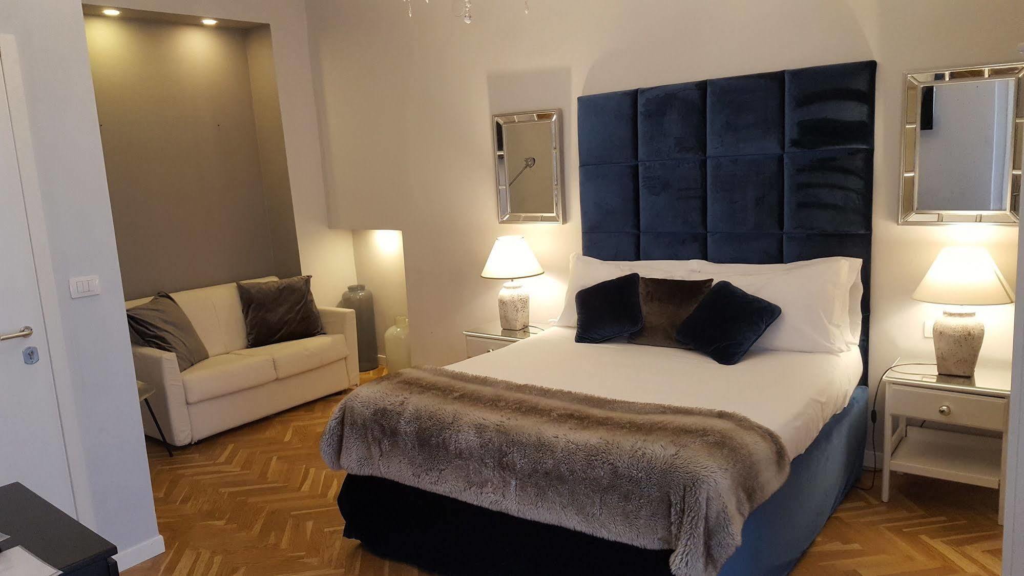 B&B Palazzo Satriano 나폴리 외부 사진