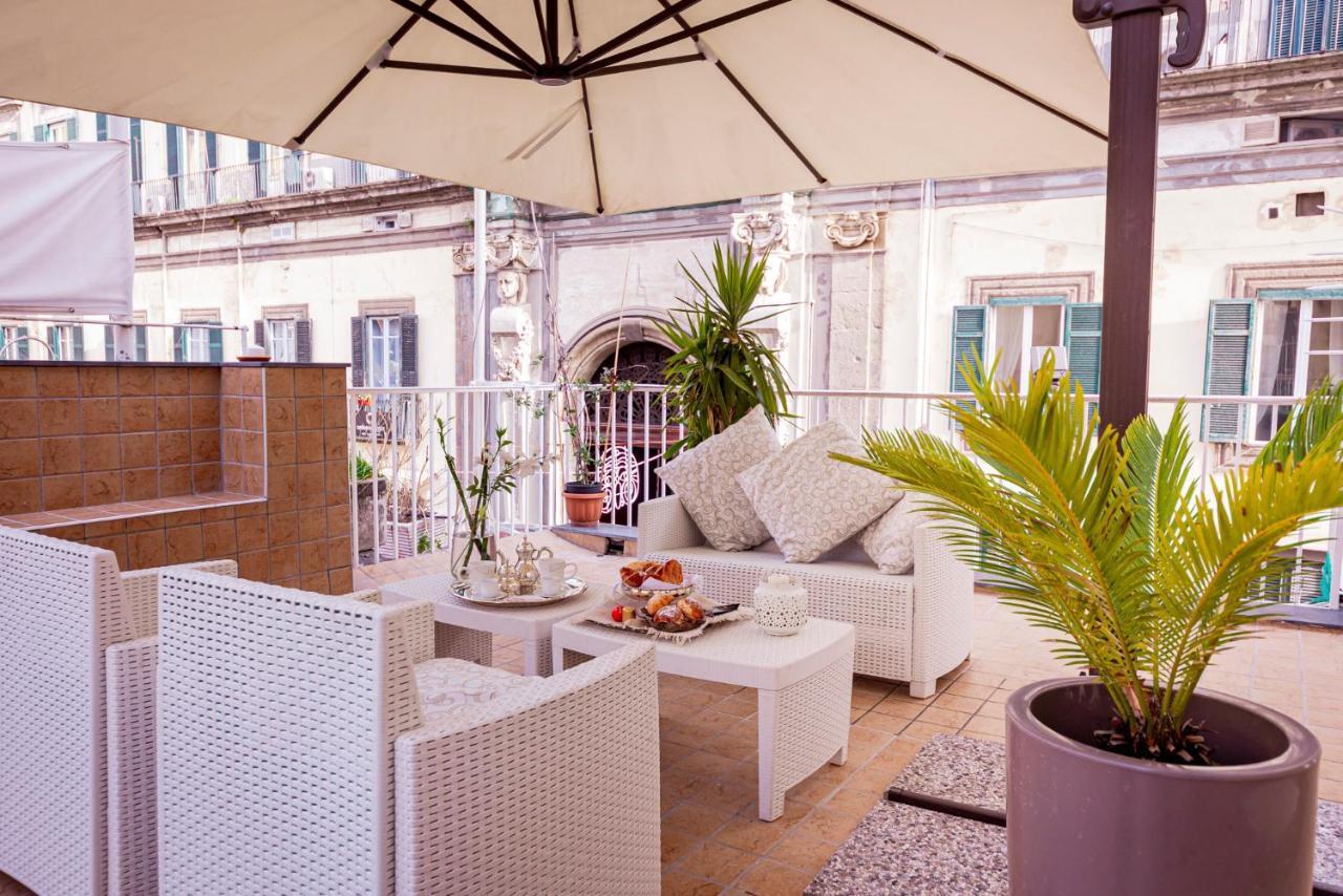 B&B Palazzo Satriano 나폴리 외부 사진